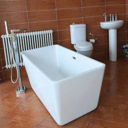 Bathrooms / Free Standing Baths - Qube